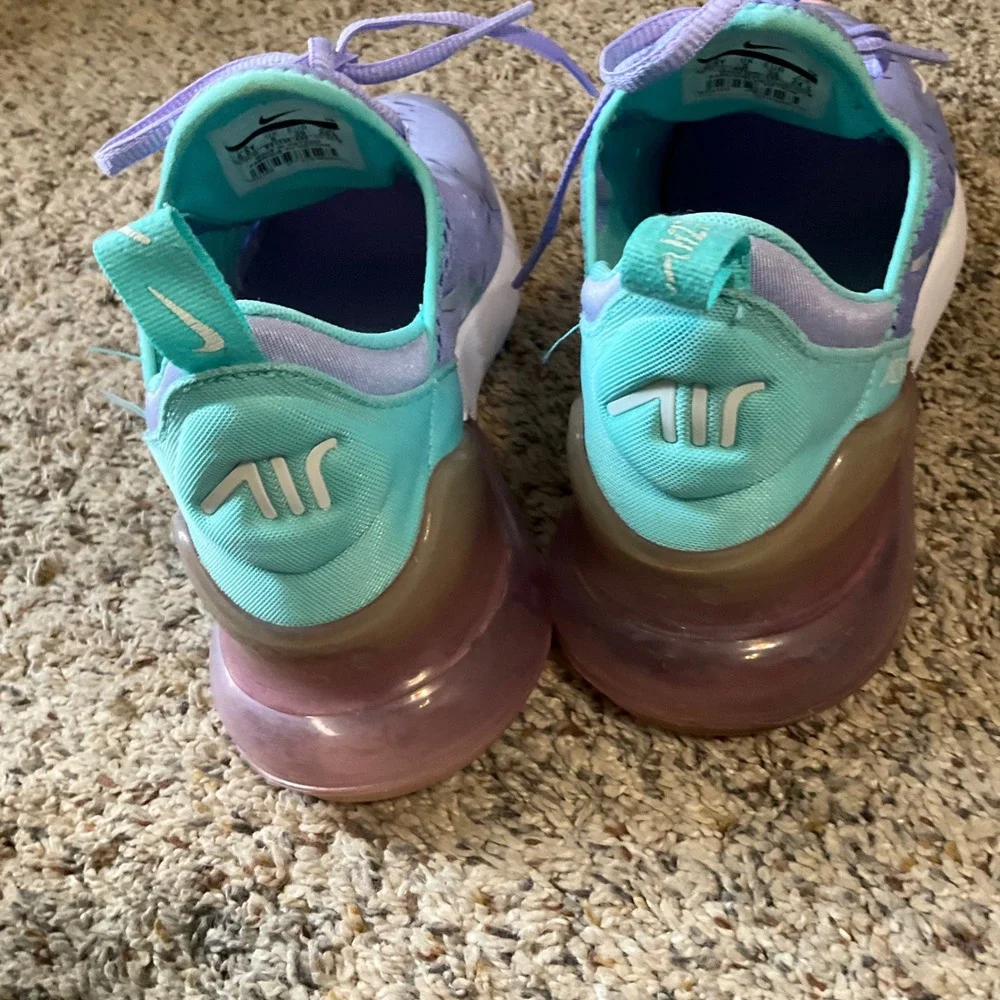 Nike Air Max 270 Youth 6.5Y Purple Teal BV1236-400 Iridescent Sneakers